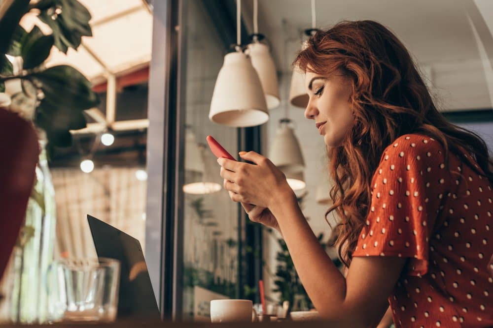 Téléphones reconditionné : entre économies et durabilité